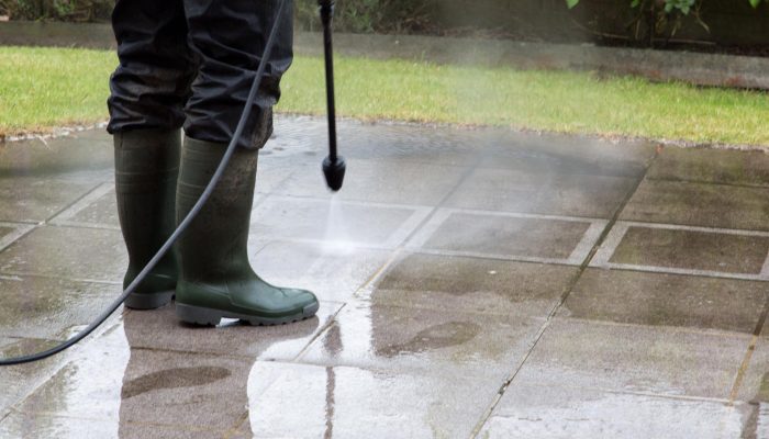 Soft Washing vs. Pressure Washing: What’s the Difference and Which is Right for You?